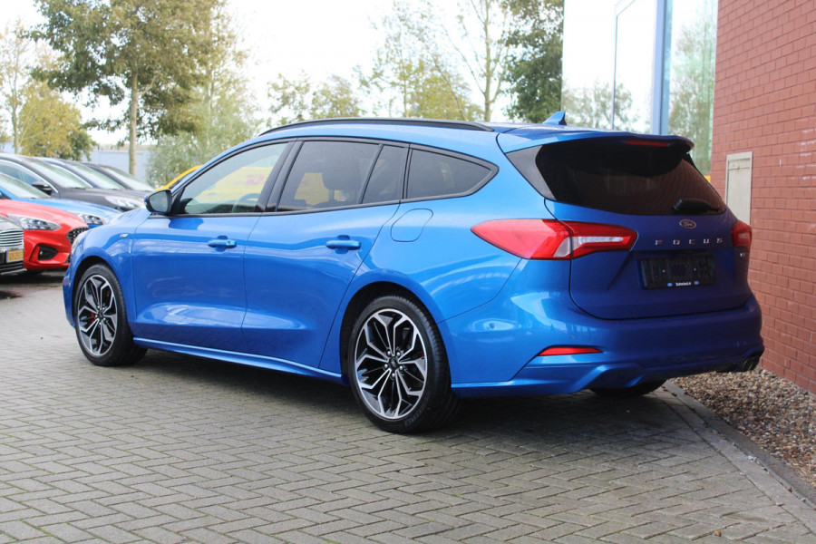 Ford FOCUS Wagon 1.0 EcoBoost Hybrid ST Line X 155pk | Winter Pack | AGR-stoelen | Bang&Olufsen | Adaptive LED | Adaptive cruise control | Elektrische achterklep | Achteruitrijcamera Ford FOCUS Wagon 1.0 EcoBoost Hybrid ST Line X 155pk | Winter Pack | AGR-stoelen | Bang&Olufsen | Adaptive LED | Adaptive cruise control | Elektrische achterklep | Achteruitrijcamera