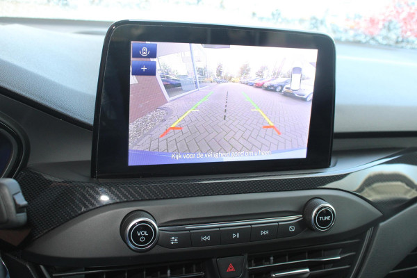 Ford FOCUS Wagon 1.0 EcoBoost Hybrid ST Line X 155pk | Winter Pack | AGR-stoelen | Bang&Olufsen | Adaptive LED | Adaptive cruise control | Elektrische achterklep | Achteruitrijcamera Ford FOCUS Wagon 1.0 EcoBoost Hybrid ST Line X 155pk | Winter Pack | AGR-stoelen | Bang&Olufsen | Adaptive LED | Adaptive cruise control | Elektrische achterklep | Achteruitrijcamera