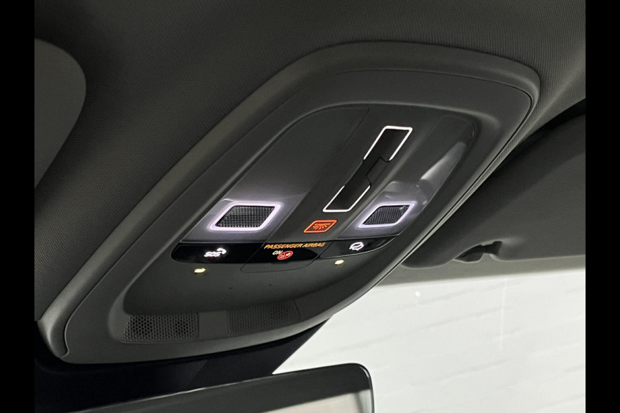 Volvo S60 2.0 Recharge T8 AWD Ultimate Dark *455 PK* | Massage | Open dak | Bowers & Wilkins | Adapt. cruise | Stoelventilatie & Stoelverwarming Volvo S60 2.0 Recharge T8 AWD Ultimate Dark *455 PK* | Massage | Open dak | Bowers & Wilkins | Adapt. cruise | Stoelventilatie & Stoelverwarming