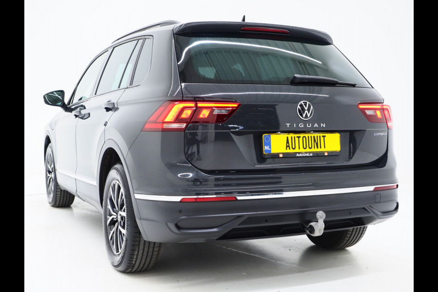 Volkswagen Tiguan 1.4 TSI eHybrid Elegance | Panoramadak | Massage | Trekhaak | Adaptive Cruise | Camera | Carplay