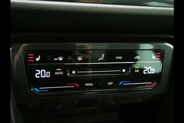 Volkswagen Tiguan 1.4 TSI eHybrid Elegance | Panoramadak | Massage | Trekhaak | Adaptive Cruise | Camera | Carplay