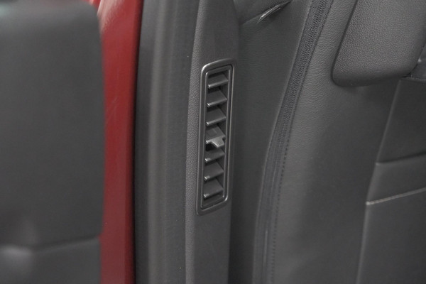 Renault Scénic TCe 140 EDC Limited | Camera | Stoelverwarming | Navigatie | Apple Carplay Renault Scénic TCe 140 EDC Limited | Camera | Stoelverwarming | Navigatie | Apple Carplay