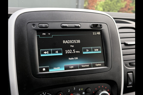 Renault Trafic 2.0 dCi 145 PK AUTOMAAT / L1H1 / 2x SCHUIFDEUR / TREKHAAK / AIRCO / CRUISE / 3-ZITS / LED