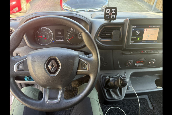 Renault Master T28 2.3 dCi 135 L1H1 | Trekhaak | 136PK | Nieuwstaat | Renault Master T28 2.3 dCi 135 L1H1 | Trekhaak | 136PK | Nieuwstaat |