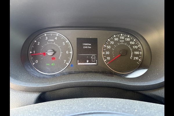 Renault Master T28 2.3 dCi 135 L1H1 | Trekhaak | 136PK | Nieuwstaat | Renault Master T28 2.3 dCi 135 L1H1 | Trekhaak | 136PK | Nieuwstaat |