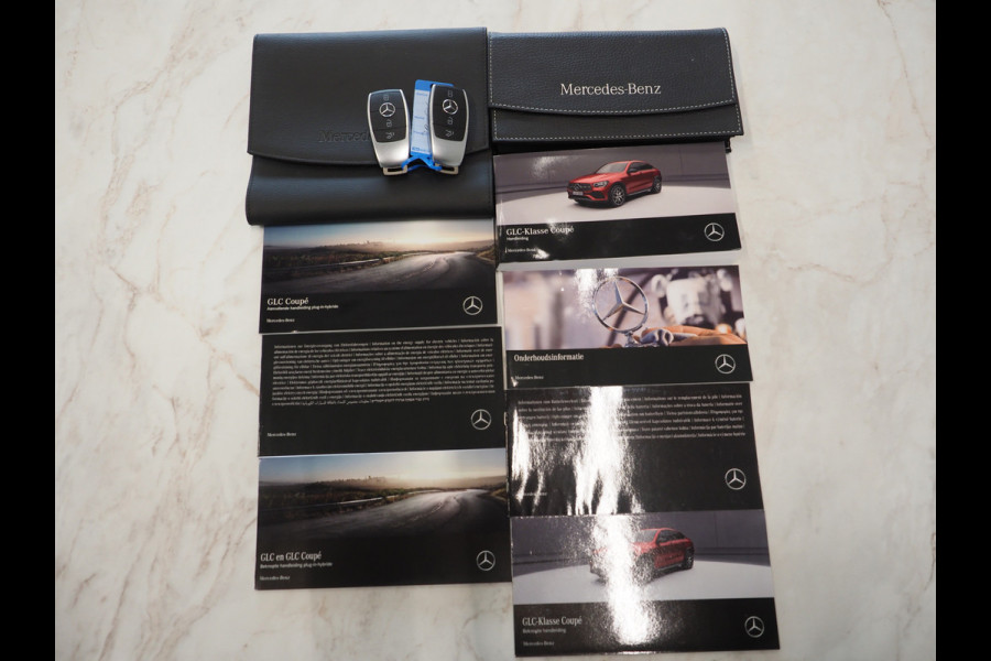 Mercedes-Benz GLC Coupé 300e 4MATIC | Virtual | Leder | Camera | LED | Cruise | DAB | Carplay Mercedes-Benz GLC Coupé 300e 4MATIC | Virtual | Leder | Camera | LED | Cruise | DAB | Carplay