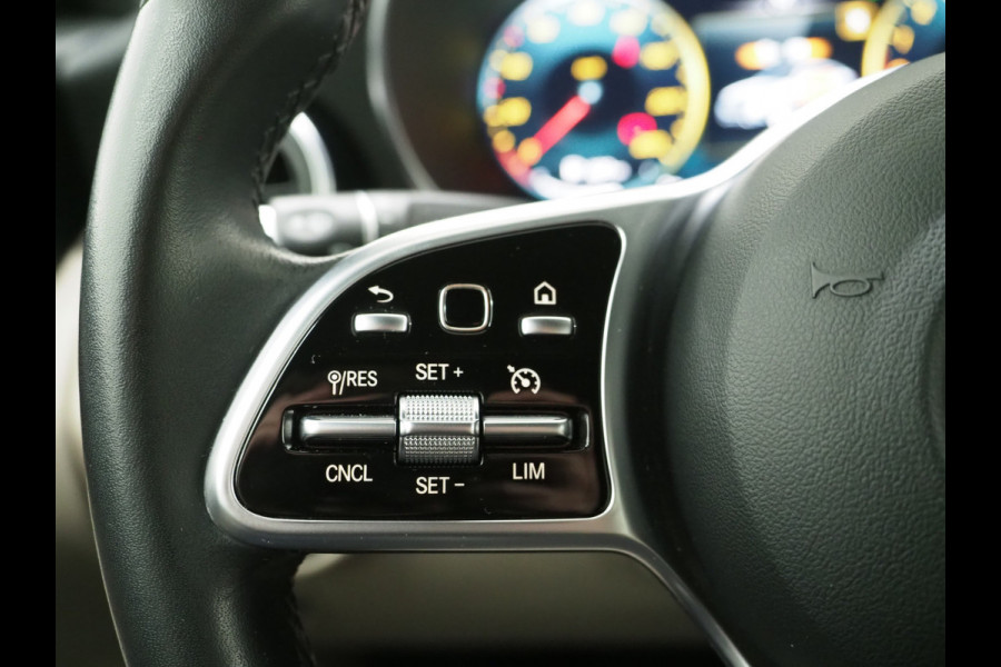 Mercedes-Benz GLC Coupé 300e 4MATIC | Virtual | Leder | Camera | LED | Cruise | DAB | Carplay Mercedes-Benz GLC Coupé 300e 4MATIC | Virtual | Leder | Camera | LED | Cruise | DAB | Carplay