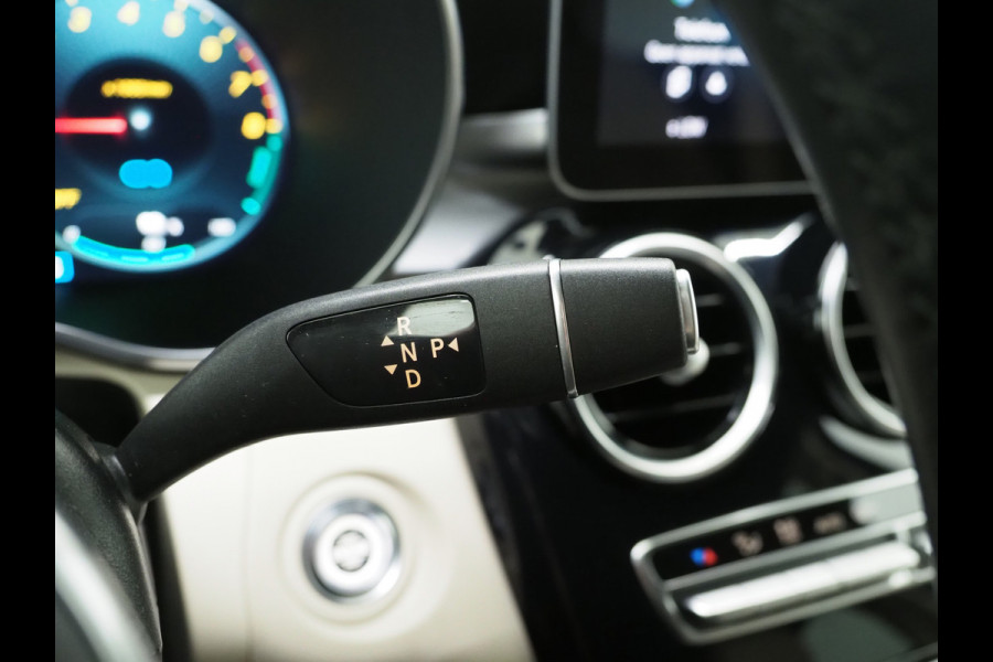 Mercedes-Benz GLC Coupé 300e 4MATIC | Virtual | Leder | Camera | LED | Cruise | DAB | Carplay Mercedes-Benz GLC Coupé 300e 4MATIC | Virtual | Leder | Camera | LED | Cruise | DAB | Carplay