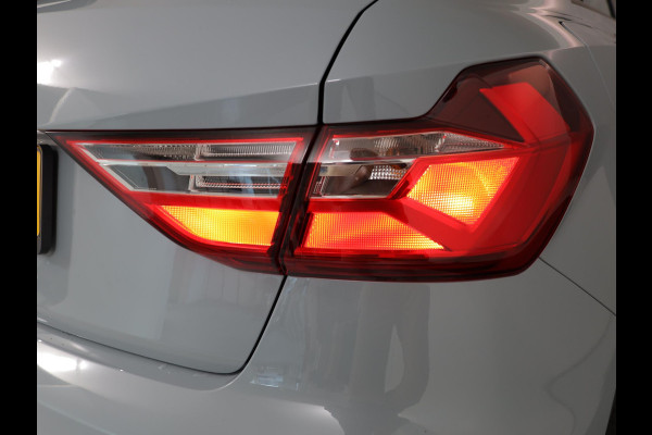 Audi A1 Sportback 25 TFSI Pro Line 95 pk | Navigatie | Parkeersensoren achter | Cruise control | Apple Carplay/Android Auto |