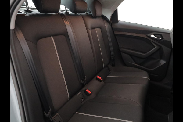 Audi A1 Sportback 25 TFSI Pro Line 95 pk | Navigatie | Parkeersensoren achter | Cruise control | Apple Carplay/Android Auto |