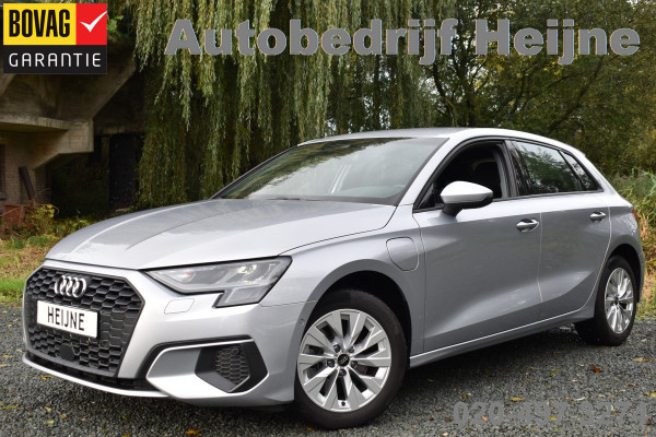Audi A3 Sportback 40 TFSIe 204PK HYBRIDE S-TRONIC PRO-LINE NAVI/CAMERA/VIRTUAL Audi A3 Sportback 40 TFSIe 204PK HYBRIDE S-TRONIC PRO-LINE NAVI/CAMERA/VIRTUAL