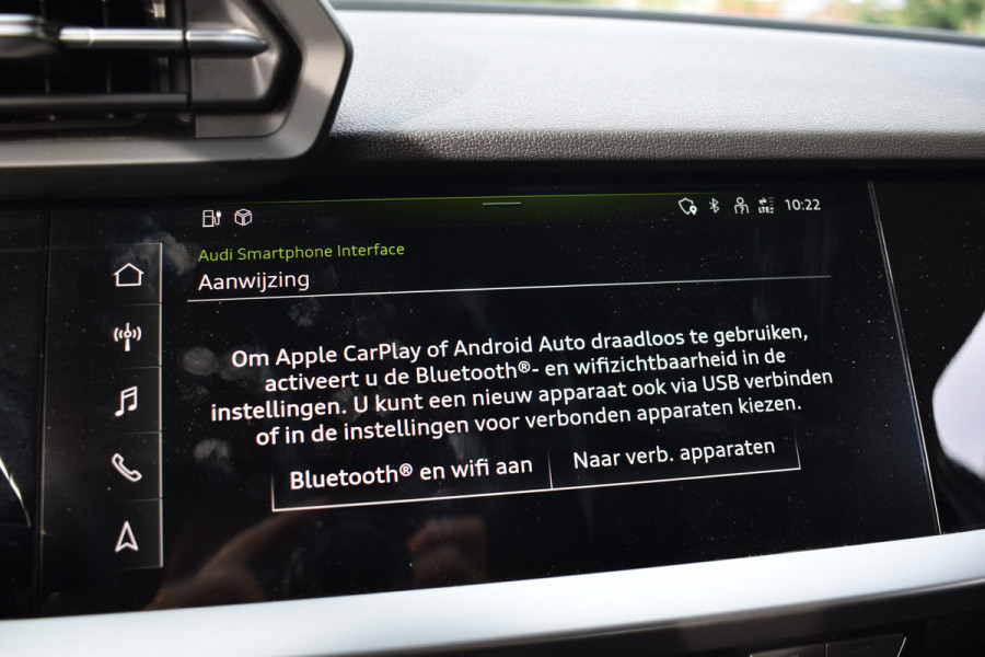 Audi A3 Sportback 40 TFSIe 204PK HYBRIDE S-TRONIC PRO-LINE NAVI/CAMERA/VIRTUAL Audi A3 Sportback 40 TFSIe 204PK HYBRIDE S-TRONIC PRO-LINE NAVI/CAMERA/VIRTUAL