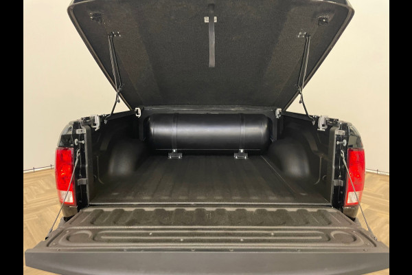 Dodge Ram 1500 CLASSIC 5.7 HEMI |6-PERS|NAP |NIEUWE AUTO |INRUIL MOGELIJK |DEALER ONDERHOUDEN