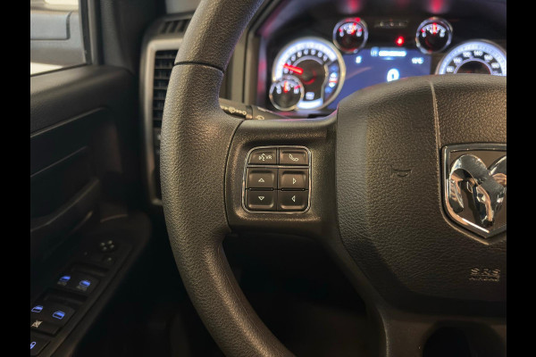 Dodge Ram 1500 CLASSIC 5.7 HEMI |6-PERS|NAP |NIEUWE AUTO |INRUIL MOGELIJK |DEALER ONDERHOUDEN