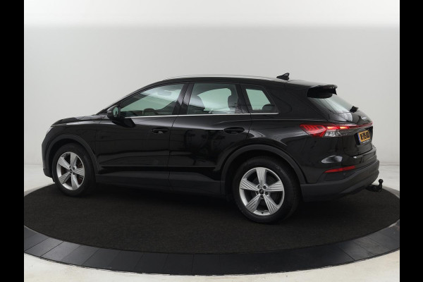 Audi Q4 e-tron 40 Launch Edition 77 kWh | Trekhaak | Warmtepomp | Stoelverwarming | Adaptive cruise | Camera | Carplay | Navigatie | Full LED | Virtual Cockpit Audi Q4 e-tron 40 Launch Edition 77 kWh | Trekhaak | Warmtepomp | Stoelverwarming | Adaptive cruise | Camera | Carplay | Navigatie | Full LED | Virtual Cockpit