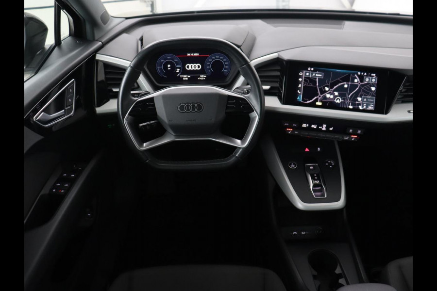 Audi Q4 e-tron 40 Launch Edition 77 kWh | Trekhaak | Warmtepomp | Stoelverwarming | Adaptive cruise | Camera | Carplay | Navigatie | Full LED | Virtual Cockpit Audi Q4 e-tron 40 Launch Edition 77 kWh | Trekhaak | Warmtepomp | Stoelverwarming | Adaptive cruise | Camera | Carplay | Navigatie | Full LED | Virtual Cockpit