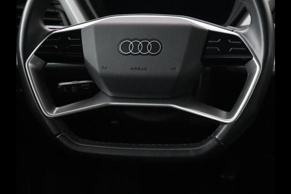 Audi Q4 e-tron 40 Launch Edition 77 kWh | Trekhaak | Warmtepomp | Stoelverwarming | Adaptive cruise | Camera | Carplay | Navigatie | Full LED | Virtual Cockpit Audi Q4 e-tron 40 Launch Edition 77 kWh | Trekhaak | Warmtepomp | Stoelverwarming | Adaptive cruise | Camera | Carplay | Navigatie | Full LED | Virtual Cockpit