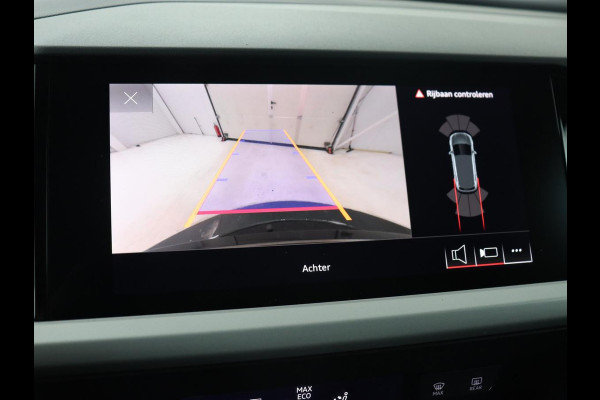 Audi Q4 e-tron 40 Launch Edition 77 kWh | Trekhaak | Warmtepomp | Stoelverwarming | Adaptive cruise | Camera | Carplay | Navigatie | Full LED | Virtual Cockpit Audi Q4 e-tron 40 Launch Edition 77 kWh | Trekhaak | Warmtepomp | Stoelverwarming | Adaptive cruise | Camera | Carplay | Navigatie | Full LED | Virtual Cockpit