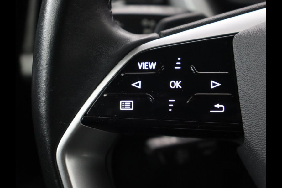 Audi Q4 e-tron 40 Launch Edition 77 kWh | Trekhaak | Warmtepomp | Stoelverwarming | Adaptive cruise | Camera | Carplay | Navigatie | Full LED | Virtual Cockpit Audi Q4 e-tron 40 Launch Edition 77 kWh | Trekhaak | Warmtepomp | Stoelverwarming | Adaptive cruise | Camera | Carplay | Navigatie | Full LED | Virtual Cockpit
