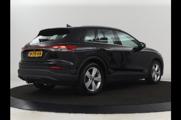 Audi Q4 e-tron 40 Launch Edition 77 kWh | Trekhaak | Warmtepomp | Stoelverwarming | Adaptive cruise | Camera | Carplay | Navigatie | Full LED | Virtual Cockpit Audi Q4 e-tron 40 Launch Edition 77 kWh | Trekhaak | Warmtepomp | Stoelverwarming | Adaptive cruise | Camera | Carplay | Navigatie | Full LED | Virtual Cockpit