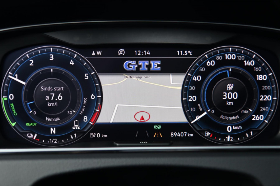 Volkswagen Golf 1.4 TSI PHEV GTE / PANODAK / KEYLESS / ACC / CAMERA / DODEHOEK