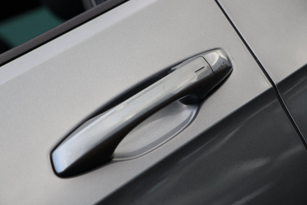 Volkswagen Golf 1.4 TSI PHEV GTE / PANODAK / KEYLESS / ACC / CAMERA / DODEHOEK