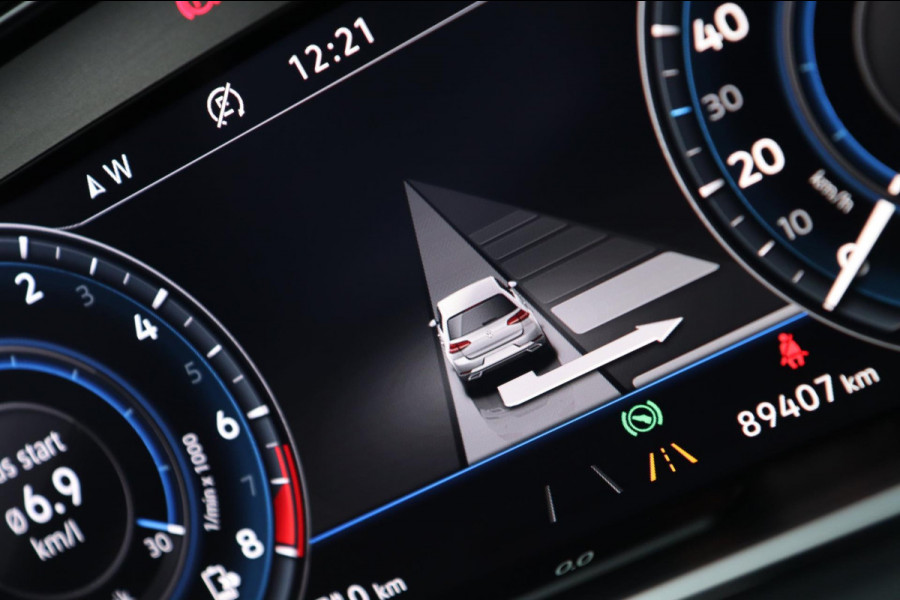 Volkswagen Golf 1.4 TSI PHEV GTE / PANODAK / KEYLESS / ACC / CAMERA / DODEHOEK