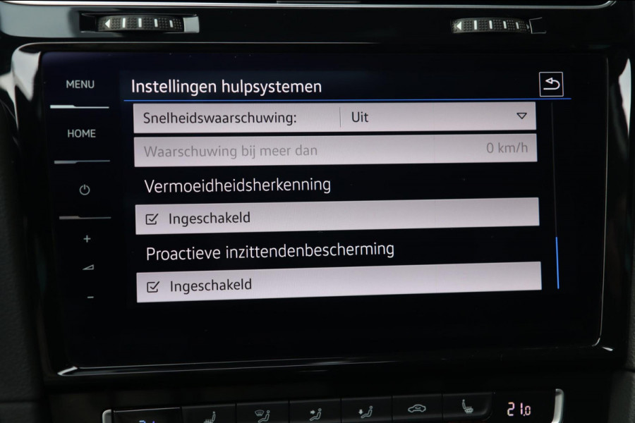 Volkswagen Golf 1.4 TSI PHEV GTE / PANODAK / KEYLESS / ACC / CAMERA / DODEHOEK