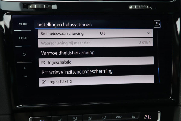 Volkswagen Golf 1.4 TSI PHEV GTE / PANODAK / KEYLESS / ACC / CAMERA / DODEHOEK