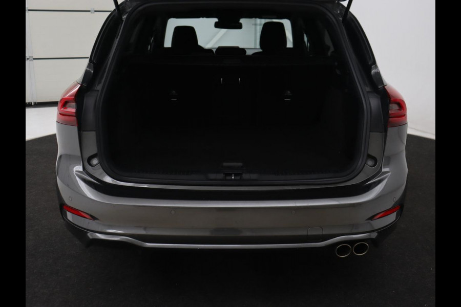 Ford Focus 1.0 EcoBoost Hybrid ST Line Style | Stoel & stuurverwarming | Camera | Park Assist | Carplay | Full LED | Navigatie | Keyless | Climate control