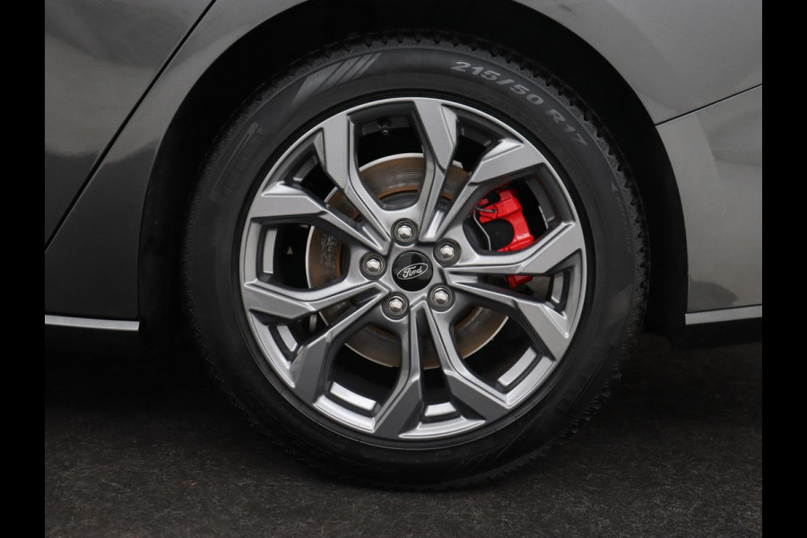 Ford Focus 1.0 EcoBoost Hybrid ST Line Style | Stoel & stuurverwarming | Camera | Park Assist | Carplay | Full LED | Navigatie | Keyless | Climate control
