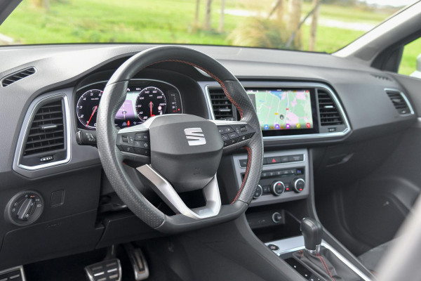 Seat Ateca 1.5 TSI FR Business Intense. Pano, ACC, Beats, Sfeer, Keyless, Camera, Stuurvw, 19'', CarPlay! Seat Ateca 1.5 TSI FR Business Intense. Pano, ACC, Beats, Sfeer, Keyless, Camera, Stuurvw, 19'', CarPlay!