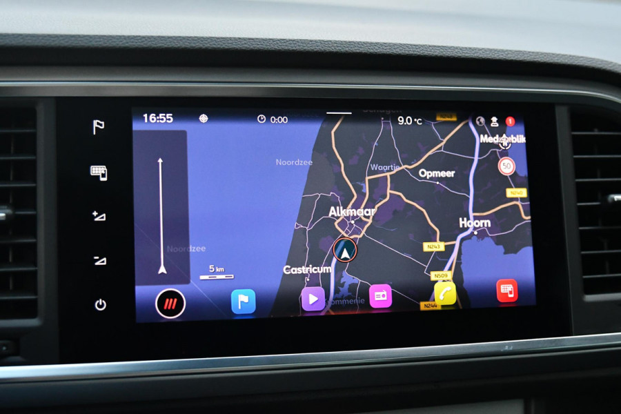 Seat Ateca 1.5 TSI FR Business Intense. Pano, ACC, Beats, Sfeer, Keyless, Camera, Stuurvw, 19'', CarPlay! Seat Ateca 1.5 TSI FR Business Intense. Pano, ACC, Beats, Sfeer, Keyless, Camera, Stuurvw, 19'', CarPlay!