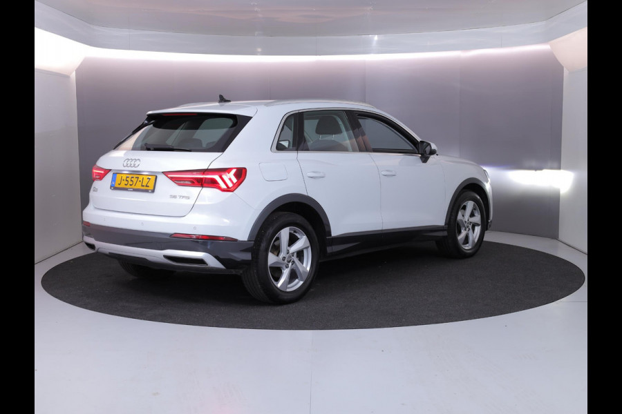 Audi Q3 35 TFSI Business Edition 150pk S-tronic | 18'LM-velgen| Navigatie | verwarmde voorstoelen | Adaptive cruise controle
