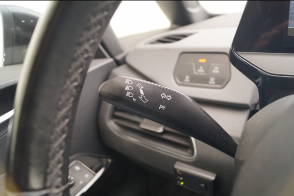 Volkswagen ID.3 Life 58kWh -NAVI-ECC-PDC-TREKHAAK-
