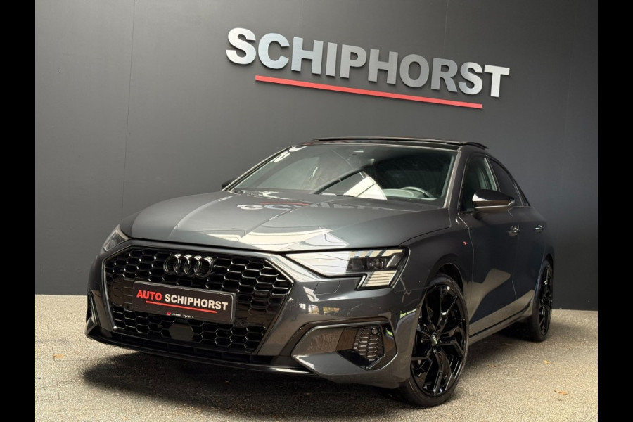 Audi A3 Sedan 1.5 Tfsi Aut 2xS line panorama/19 inch/camera/navi Audi A3 Sedan 1.5 Tfsi Aut 2xS line panorama/19 inch/camera/navi