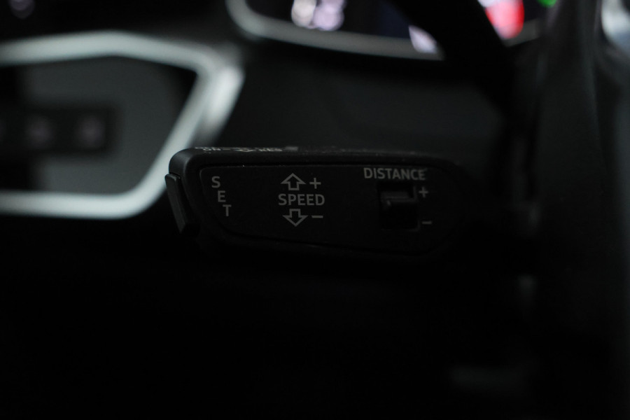 Audi A6 Avant 35 TDI Business edition automaat, panorama, climate, Audi A6 Avant 35 TDI Business edition automaat, panorama, climate,