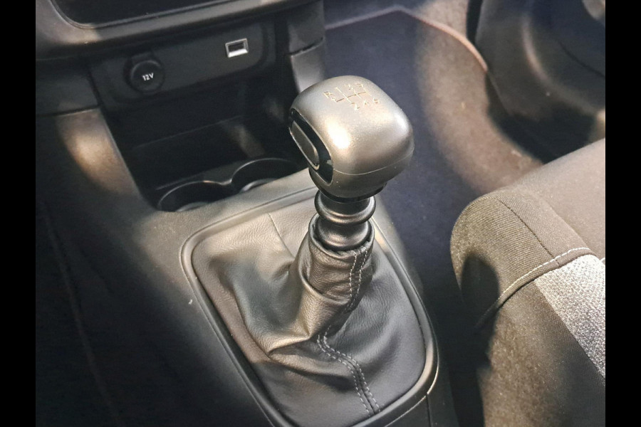 Citroën C3 1.2 PureTech C-Series | Cruise & Climate control | Apple Carplay | Android Auto