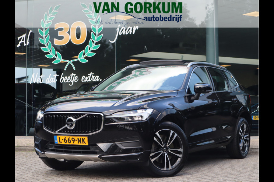 Volvo XC60 2.0 B5 250 PK Momentum Exclusive / Panoramadak