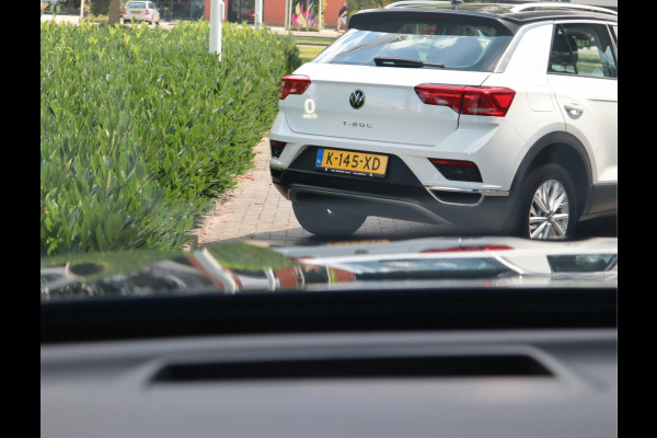 Volvo XC60 2.0 B5 250 PK Momentum Exclusive / Panoramadak