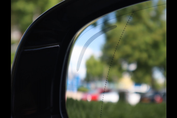 Volvo XC60 2.0 B5 250 PK Momentum Exclusive / Panoramadak