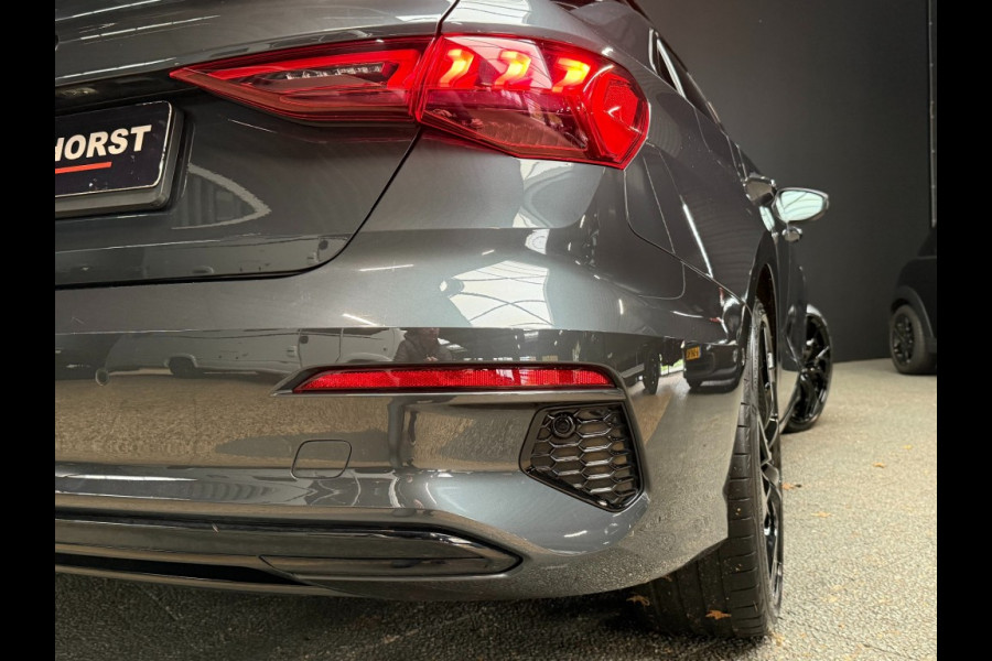 Audi A3 Sedan 1.5 Tfsi Aut 2xS line panorama/19 inch/camera/navi Audi A3 Sedan 1.5 Tfsi Aut 2xS line panorama/19 inch/camera/navi