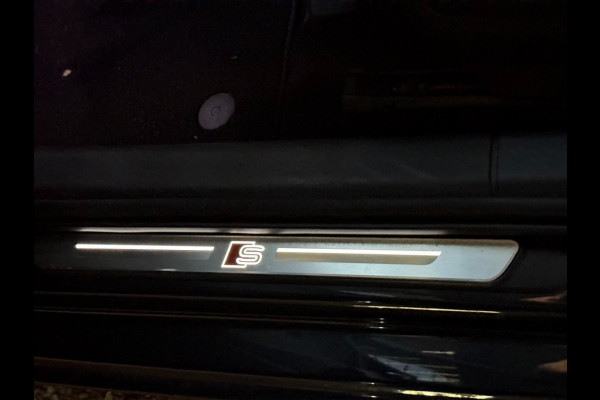 Audi A3 Sedan 1.5 Tfsi Aut 2xS line panorama/19 inch/camera/navi Audi A3 Sedan 1.5 Tfsi Aut 2xS line panorama/19 inch/camera/navi