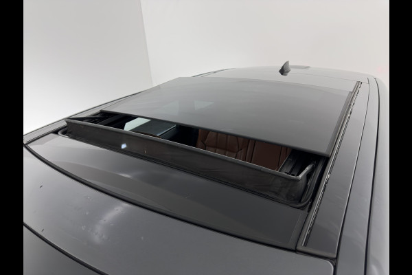 Land Rover Range Rover Sport 3.0 TDV6 HSE Dynamic Aut. *PANO | DIGI-COCKPIT | LUXURY-LEATHER | XENON | NAVI-FULLMAP | CAMERA | KEYLESS | AIR-SUSPENSION | ECC | PDC | CRUISE | 21''ALU* Land Rover Range Rover Sport 3.0 TDV6 HSE Dynamic Aut. *PANO | DIGI-COCKPIT | LUXURY-LEATHER | XENON | NAVI-FULLMAP | CAMERA | KEYLESS | AIR-SUSPENSION | ECC | PDC | CRUISE | 21''ALU*