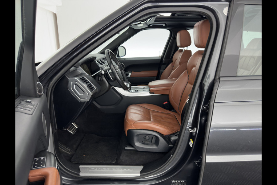 Land Rover Range Rover Sport 3.0 TDV6 HSE Dynamic Aut. *PANO | DIGI-COCKPIT | LUXURY-LEATHER | XENON | NAVI-FULLMAP | CAMERA | KEYLESS | AIR-SUSPENSION | ECC | PDC | CRUISE | 21''ALU* Land Rover Range Rover Sport 3.0 TDV6 HSE Dynamic Aut. *PANO | DIGI-COCKPIT | LUXURY-LEATHER | XENON | NAVI-FULLMAP | CAMERA | KEYLESS | AIR-SUSPENSION | ECC | PDC | CRUISE | 21''ALU*