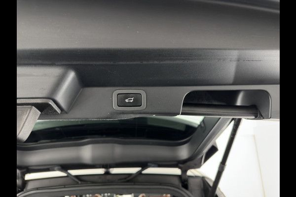 Land Rover Range Rover Sport 3.0 TDV6 HSE Dynamic Aut. *PANO | DIGI-COCKPIT | LUXURY-LEATHER | XENON | NAVI-FULLMAP | CAMERA | KEYLESS | AIR-SUSPENSION | ECC | PDC | CRUISE | 21''ALU* Land Rover Range Rover Sport 3.0 TDV6 HSE Dynamic Aut. *PANO | DIGI-COCKPIT | LUXURY-LEATHER | XENON | NAVI-FULLMAP | CAMERA | KEYLESS | AIR-SUSPENSION | ECC | PDC | CRUISE | 21''ALU*