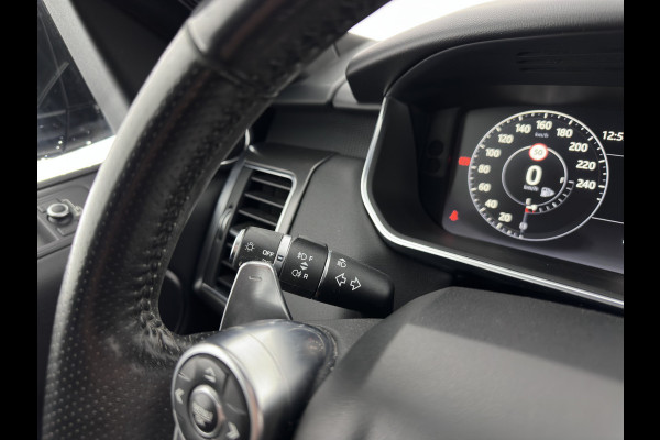 Land Rover Range Rover Sport 3.0 TDV6 HSE Dynamic Aut. *PANO | DIGI-COCKPIT | LUXURY-LEATHER | XENON | NAVI-FULLMAP | CAMERA | KEYLESS | AIR-SUSPENSION | ECC | PDC | CRUISE | 21''ALU* Land Rover Range Rover Sport 3.0 TDV6 HSE Dynamic Aut. *PANO | DIGI-COCKPIT | LUXURY-LEATHER | XENON | NAVI-FULLMAP | CAMERA | KEYLESS | AIR-SUSPENSION | ECC | PDC | CRUISE | 21''ALU*