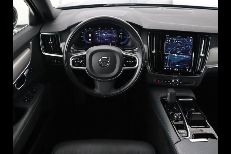 Volvo V90 2.0 T6 AWD Recharge Inscription | Panoramadak | Leder | Stoel & stuurverwarming | Trekhaak | Camera | Navigatie | Adaptive cruise | Full LED | PHEV | Plug In Volvo V90 2.0 T6 AWD Recharge Inscription | Panoramadak | Leder | Stoel & stuurverwarming | Trekhaak | Camera | Navigatie | Adaptive cruise | Full LED | PHEV | Plug In