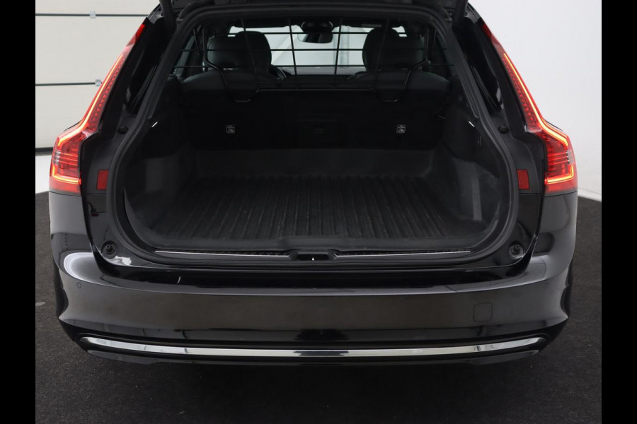Volvo V90 2.0 T6 AWD Recharge Inscription | Panoramadak | Leder | Stoel & stuurverwarming | Trekhaak | Camera | Navigatie | Adaptive cruise | Full LED | PHEV | Plug In Volvo V90 2.0 T6 AWD Recharge Inscription | Panoramadak | Leder | Stoel & stuurverwarming | Trekhaak | Camera | Navigatie | Adaptive cruise | Full LED | PHEV | Plug In