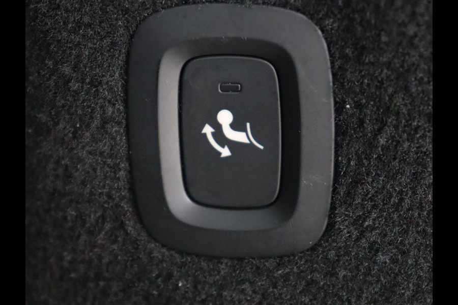 Volvo V90 2.0 T6 AWD Recharge Inscription | Panoramadak | Leder | Stoel & stuurverwarming | Trekhaak | Camera | Navigatie | Adaptive cruise | Full LED | PHEV | Plug In Volvo V90 2.0 T6 AWD Recharge Inscription | Panoramadak | Leder | Stoel & stuurverwarming | Trekhaak | Camera | Navigatie | Adaptive cruise | Full LED | PHEV | Plug In